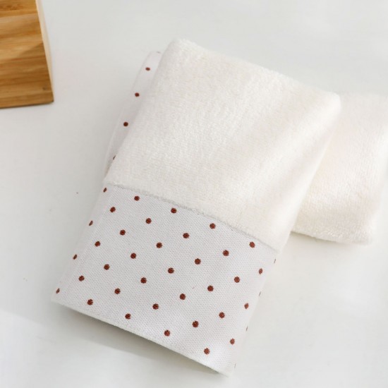 Factory direct sale of popular wide satin absorbent cotton towels, polka dot thickened face wash towels, gauze face towels, wholesale and custom.