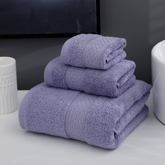 Pure cotton hotel and household towels, solid color, off-cut bath towels, gift sets of three, absorbent square towels for home use. Pure cotton hotel and household towels, solid color, off-cut bath towels, gift sets of three, absorbent square towels for home use.