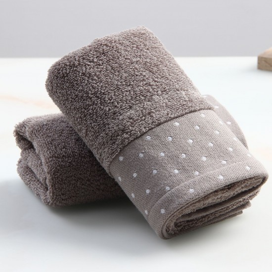 Factory direct sale of pure cotton face towels, couples' face wipes, customizable, soft and absorbent for adult face wash towels.