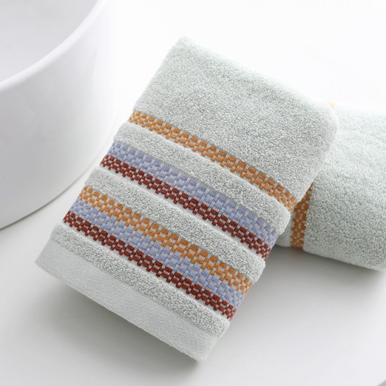 Factory-direct pure cotton absorbent, soft, comfortable, thick face towels for adult bath towels, wholesale for labor protection gifts.
