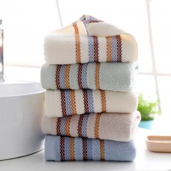 Factory-direct pure cotton absorbent, soft, comfortable, thick face towels for adult bath towels, wholesale for labor protection gifts.