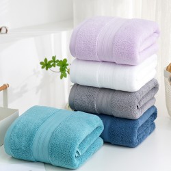 Three Zaizai pure cotton bath towels, pure cotton, soft and absorbent for adult homes, hotel and beauty salons, wholesale with embroidery. Three Zaizai pure cotton bath towels, pure cotton, soft and absorbent for adult homes, hotel and beauty salons, wholesale with embroidery.