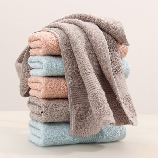 Two-pack of pure cotton face towels for household gifts, adult, men's and women's soft and absorbent towels with embroidered logo. Two-pack of pure cotton face towels for household gifts, adult, men's and women's soft and absorbent towels with embroidered logo.