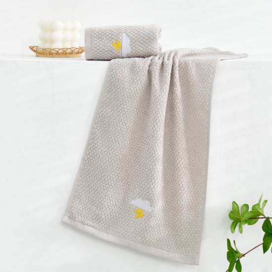 Two-pack of pure cotton towels, cute and absorbent, embroidered face towels for internet celebrities, lint-free wholesale for babies and children. Two-pack of pure cotton towels, cute and absorbent, embroidered face towels for internet celebrities, lint-free wholesale for babies and children.