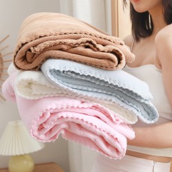 Solid, soft, high-density coral fleece absorbent, non-cotton adult household bath towels with embroidered logos, wholesale, skin-friendly and soft. Solid, soft, high-density coral fleece absorbent, non-cotton adult household bath towels with embroidered logos, wholesale, skin-friendly and soft.