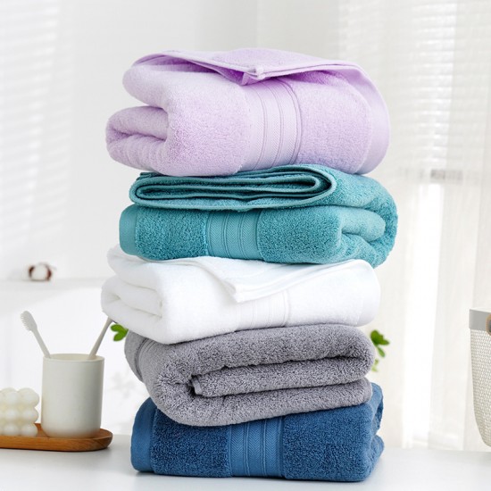 Three Zaizai pure cotton bath towels, pure cotton, soft and absorbent for adult homes, hotel and beauty salons, wholesale with embroidery. Three Zaizai pure cotton bath towels, pure cotton, soft and absorbent for adult homes, hotel and beauty salons, wholesale with embroidery.
