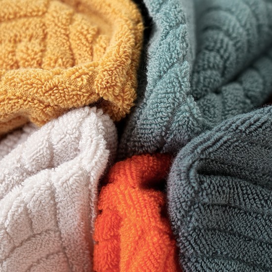 Three Sons 32-strand solid cotton towels, soft and absorbent, thickened for adult face wash towels, wholesale.
