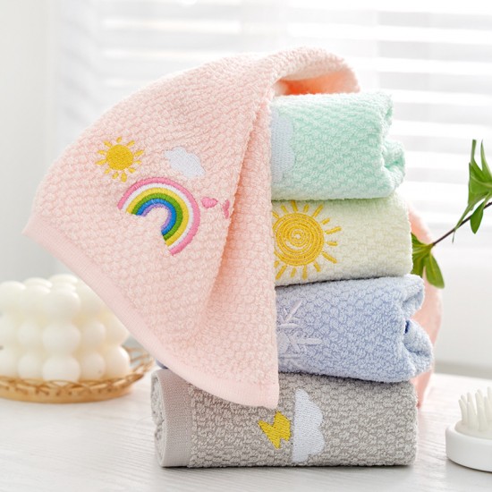 Two-pack of weather-safe cotton face towels, cute, embroidered, soft and absorbent, wholesale for baby and children, maternity and infant products Two-pack of weather-safe cotton face towels, cute, embroidered, soft and absorbent, wholesale for baby and children, maternity and infant products