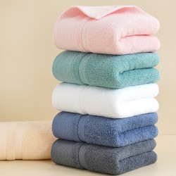 Thickened, combed, long-staple cotton towels for adults, face washes, and household gifts, solid, off-cut absorbent face towels for wholesale. Thickened, combed, long-staple cotton towels for adults, face washes, and household gifts, solid, off-cut absorbent face towels for wholesale.