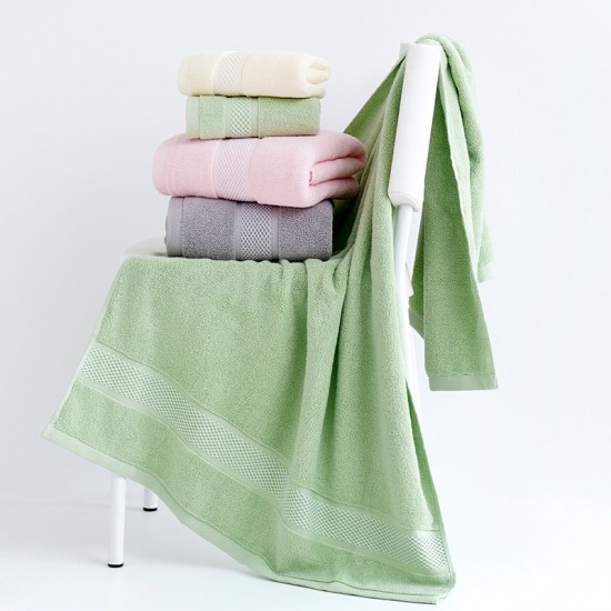Thickened, pure cotton bath towel, soft and absorbent household towel, plain combed cotton face washcloth, large face towel for wholesale. Thickened, pure cotton bath towel, soft and absorbent household towel, plain combed cotton face washcloth, large face towel for wholesale.