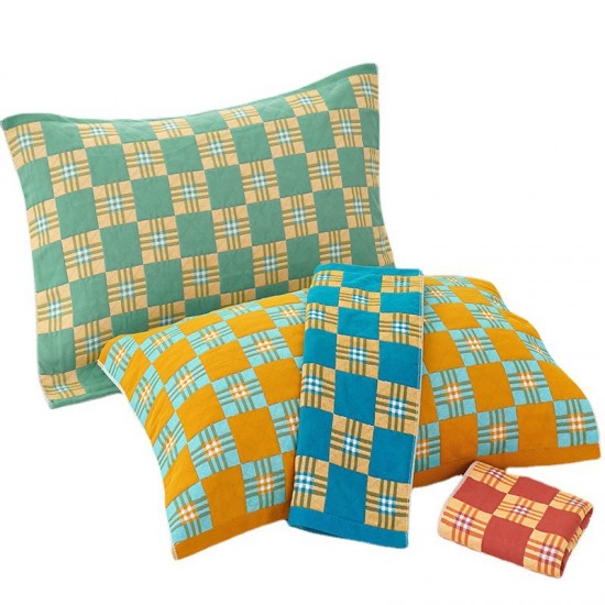 Multi-layered gauze pillowcases for adults, students, children, couples, and all-season pillowcases, available from manufacturers.