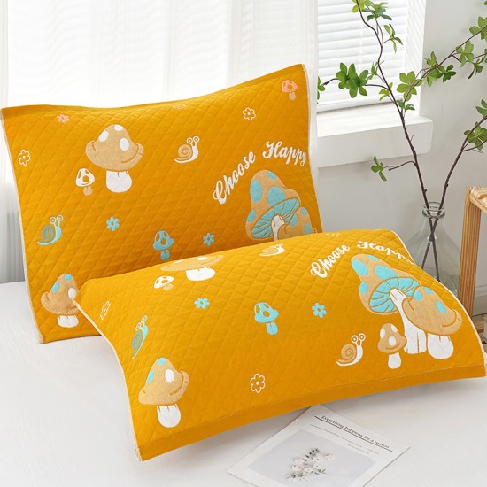 Multi-layered gauze pillowcases for adults, students, children, couples, and all-season pillowcases, available from manufacturers.